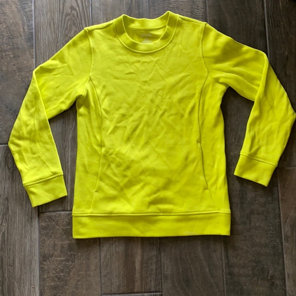 Duluth Trading Co Pocket Sweatshirt - Picture 2 of 9